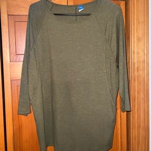 Old Navy Nursing/Maternity Shirt